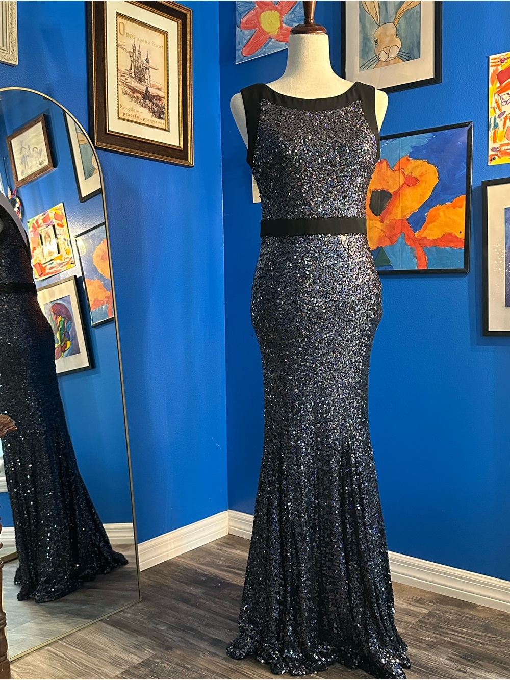 Badgley Mischka Collection Black/Purple Sequin Mermaid Gown Formal Evening Dress